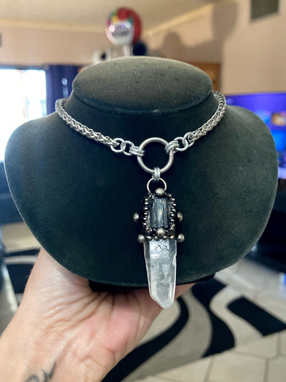 Genuine clear crystal quartz & black tourmaline on wheat chain choker necklace - Picture 6 of 12
